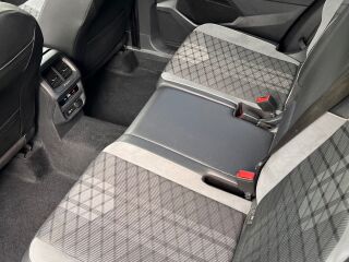 Volkswagen Tiguan Allspace R-Line 1.5 110кВ
