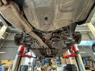 BMW 320 2.8 R6 142кВ