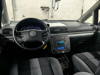 Volkswagen Sharan UNITED EDITION 1.8 110кВ