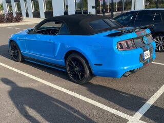 Ford Mustang 3.7 227кВ