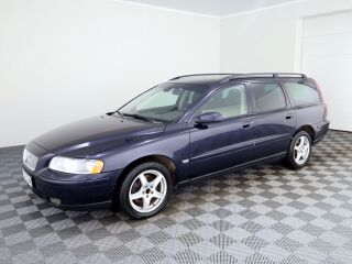 Volvo V70 Summum 4x4 AWD Facelift 2.4 D5 120kW