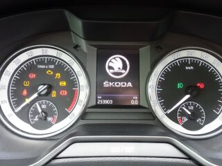 Skoda Octavia Combi Facelift EU6 2.0 R4 TDI 110kW
