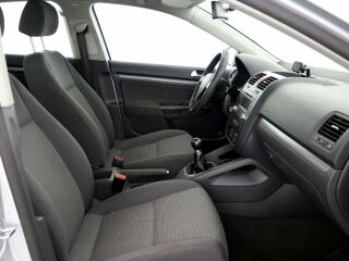 Volkswagen Jetta Comfortline 1.6 75кВ