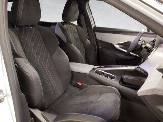 Peugeot 5008 GT Hybrid 145 e-DCS6 100kW
