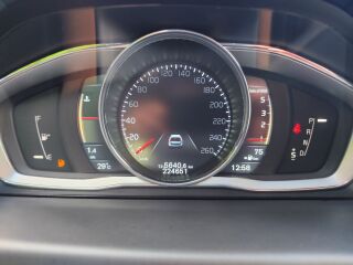 Volvo XC70 SUMMUM 2.0 R4 D4 133кВ