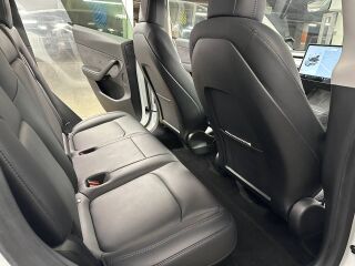 Tesla Model Y Long Range Dual AWD 378kW 153kW
