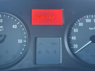 Opel Vivaro 2.0 84kW