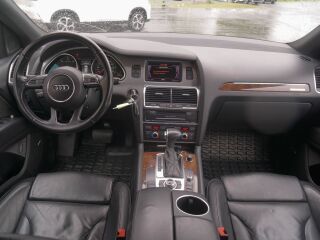Audi Q7 S-Line Quattro 3.0 180kW