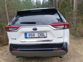 Toyota RAV4 2.5 131kW