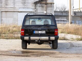 Jeep Cherokee Limited 4.0 R6 131kW