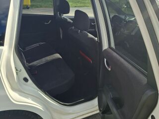 Honda Jazz 1.3 73кВ