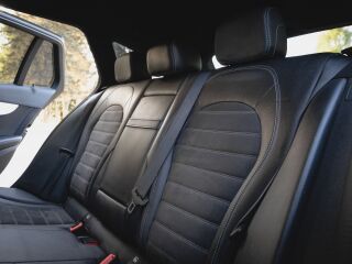 Mercedes-Benz C 220 Amg-Pakett 2.0 143kW