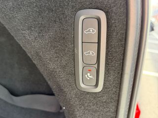 Volvo XC90 D5 2.0 173kW