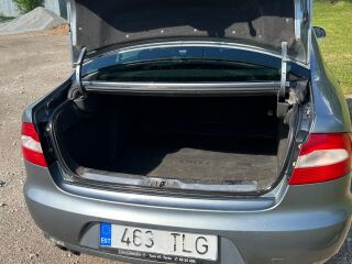 Skoda Superb 2.0 103kW