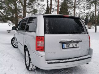 Chrysler Grand Voyager 2.8 120kW