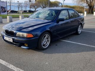 BMW 523 2.5 125kW