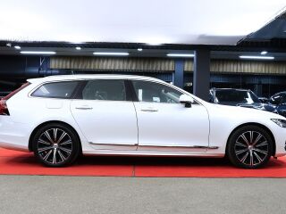 Volvo V90 AWD Inscription 2.0 T6 Recharge Plug-In 186кВ