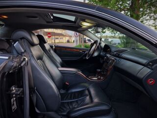 Mercedes-Benz CL 500 5.0 V8 225кВ