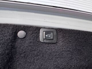 Opel Insignia Facelift / Comfort Pack - EcoDrive 1.6 EcoDrive 100кВ