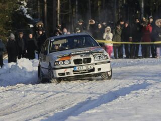 BMW 328 2.8 142kW