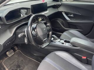 Peugeot 2008 1.2 96kW