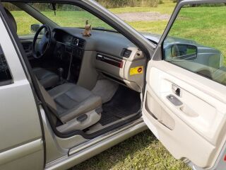 Volvo S70 2.5 103kW