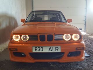 BMW 318 i 1.8 R4 77kW