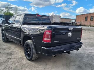 Ram 1500 Limited Crew Cab 5.7 V8 Hemi 395hp