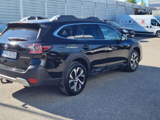 Subaru Outback Touring 2.5 124kW