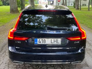 Volvo V90 INSCRIPTION 2.0 140кВ