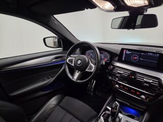 BMW 520 xDrive MHEV Touring M-Sport D 2.0 140kW