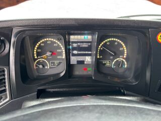 Mercedes-Benz Arocs 3251 8x4 375kW