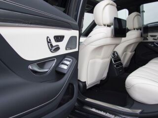 Mercedes-Benz S 400 Long 4-Matic AMG pakett 2.9 250kW