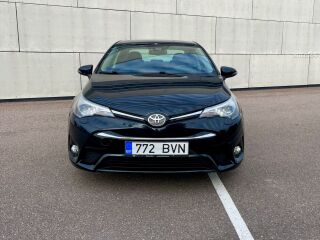 Toyota Avensis 1.8 108кВ