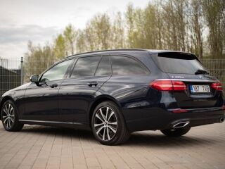Mercedes-Benz E 300 de EQ 2.0 143kW