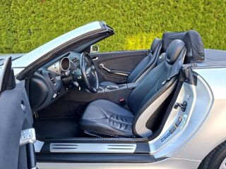 Mercedes-Benz SLK 350 3.5 V6 200kW