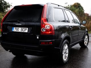 Volvo XC90 Summum 2.4 120kW