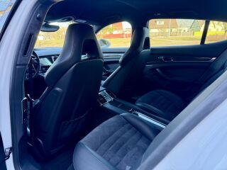 Porsche Panamera 4 GTS Facelift PDK Chrono 4.8 324kW