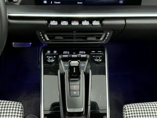 Porsche 911 Turbo S 3.7 478kW