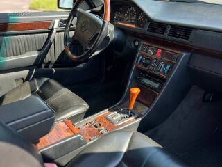 Mercedes-Benz CE 220 2.2 R4 16V 110кВ