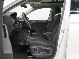 Volkswagen Tiguan Elegance eHybrid 1.4 180кВ