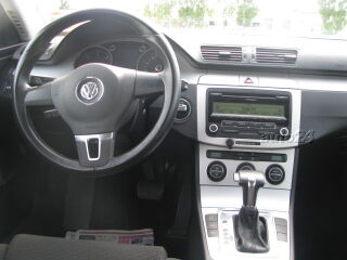 Volkswagen Passat Comfortline 2.0 103kW