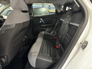 Citroen C4 Ë Electric Shine 100 kW 57kW