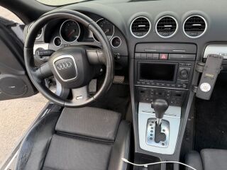 Audi A4 S-line Quattro 3.0 171kW