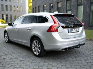 Volvo V60 Elegance Facelift Line 2.0 133kW