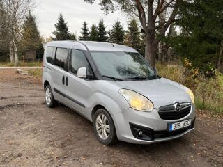 Opel Combo 1.6 77кВ