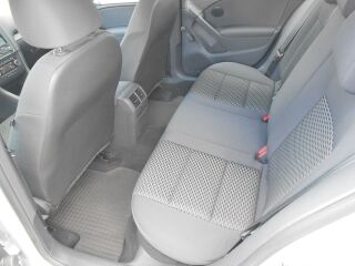 Volkswagen Golf Comfortline 1.6 77kW