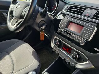 Kia Rio 1.2 62кВ