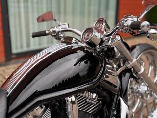 Harley-Davidson VRSCSE Screamin' Eagle CVO V-Rod V2 Revolution 92kW