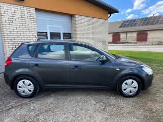 Kia Ceed EX 1.4 16v Doch 80кВ